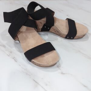 Life Stride Del Mar Wedge Women's Ankle Strap Sandal Shoes, Size 9M